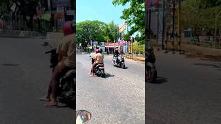 Download lagu Parkir nengkene njaluk ditendang ndase #shorts mp3