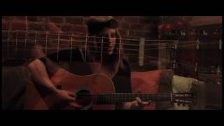 Nell Bryden - Downtown Lullaby (Acoustic)