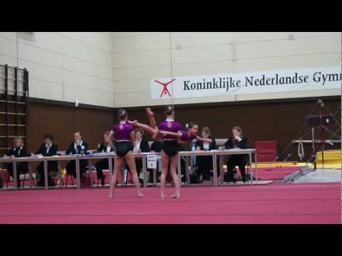 Amber, Luna & Fleur D-pupillen acro