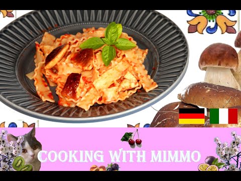 Nudeln mit Steinpilze in Tomatensosse , Pasta con Funghi porcini in sugo di pomodoro