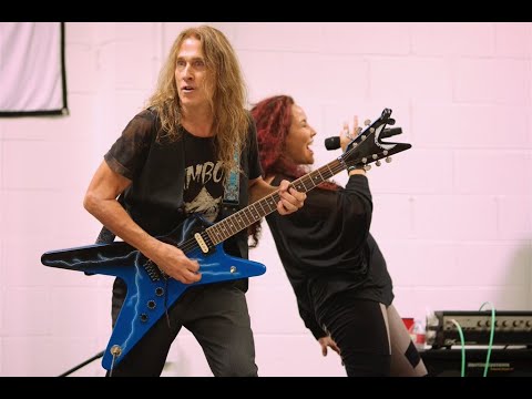 TENIFER JINN COVERS MAMMOTH - "DISTANCE" RECORDED 10/6/21 IN HONOR OF KING EDWARD!