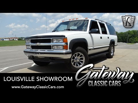 1997 Chevrolet Suburban (CC-1870551) for sale in O'Fallon, Illinois