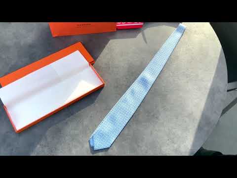 Unboxing Hermes silk tie blue ǀ Hermès Seiden Krawatte Blau