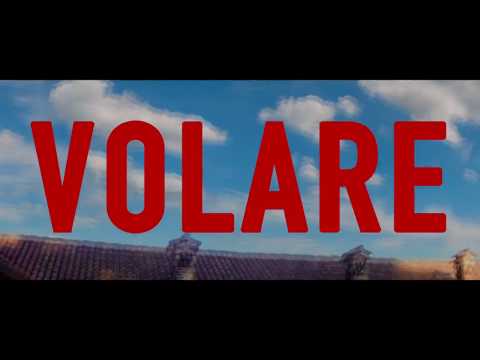 Fabio Rovazzi - Volare - ma ogni volta che dice "mi fa volare" riparte Volare in sottofondo