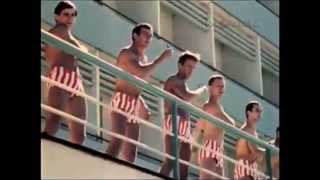 "City and Song" vs. Max Richter's "November"