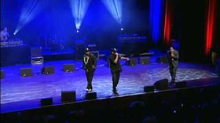 Smashproof perform Brother live at the 2010 S3 Pacific Music Awards