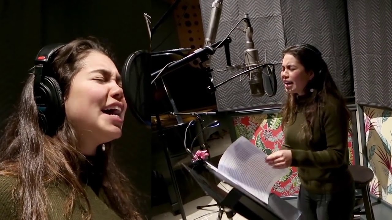 How Far I'll Go - Auli'i Cravalho Behind The Mic 공식 스튜디오 녹음 실사