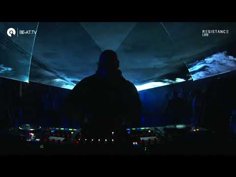 Carl Cox played Vikthor - Hit The Run @ Resistance Ultra Europe