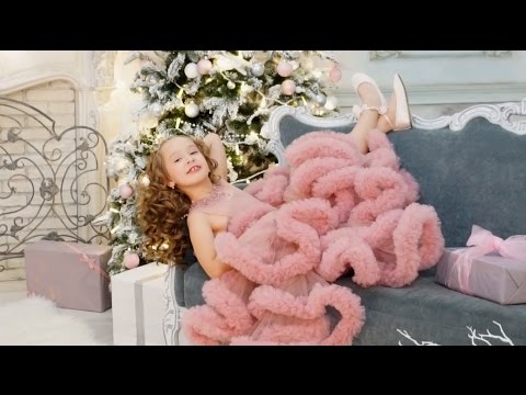 Diana Pavlova | BACKSTAGE