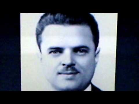 Jesse Crawford, on the Wurlitzer organ:  "Jeannine I Dream of Lilac Time"  (1928)