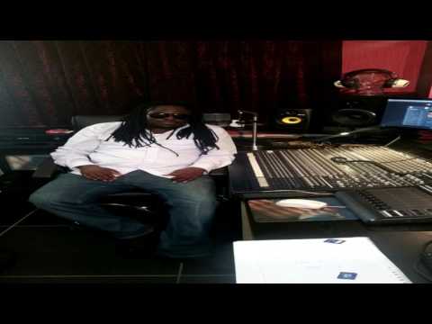 Your Eyes - Junior Zigzag Ft Dj Rinks