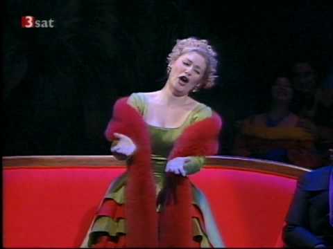 Die Fledermaus - Johann Strauß - Mein Herr Marquis ( Adele, Isabel Rey)