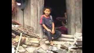 preview picture of video 'China Trip 2005 - China's Children - Bambini Cinesi'