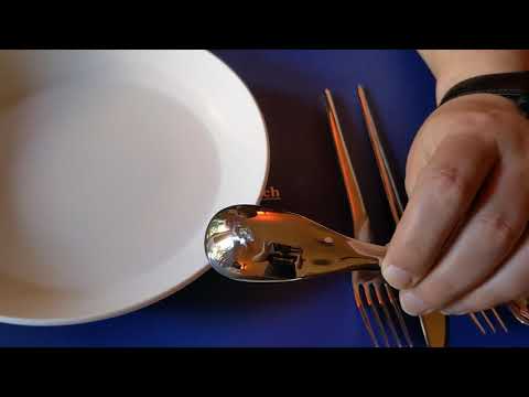 Warning! Review: Eating metal chips by using Villeroy & Boch tableware and cutlery