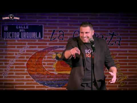 COMEDIA DE BARRIO Miguel Miguel