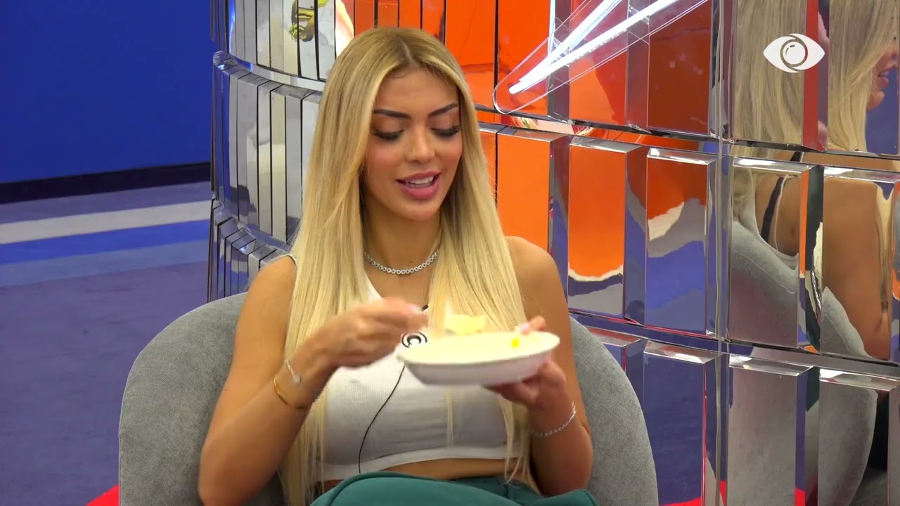 Po ke përqafuar 'bolin', zere sikur më ke përqafuar mua/ Mateo bisedon me Brikenën