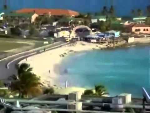 People on the Beach   YouTube