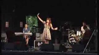 Florence and the Machine : Flakes (Mystery Jets cover)