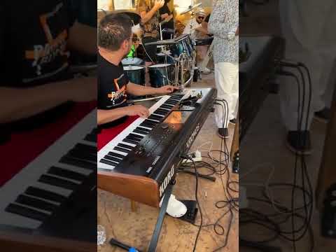 Erhan Arif & Vasilis Saleas show