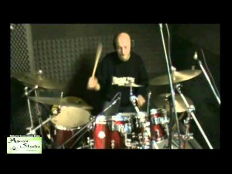 Roberto Grooveman Erdas "Pop" 76 BPM Groove example.