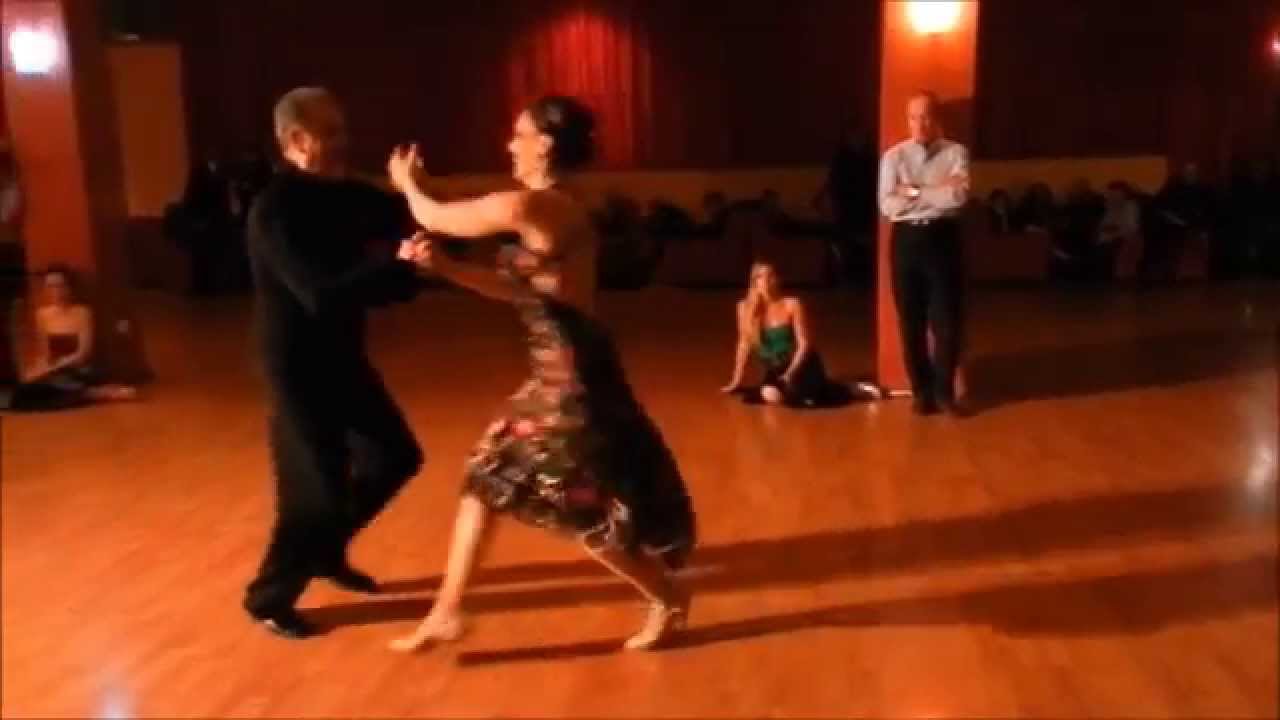 Pescara Tango Festival 2014 - 03 - Ricky Barrios e Laura Melo "La mulateada"