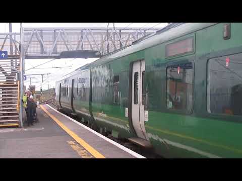 IE 29000 Class DMU 29115 4 Car Arriving At Greystones Bound For  Rosslare Europort With 2 Tone Horn