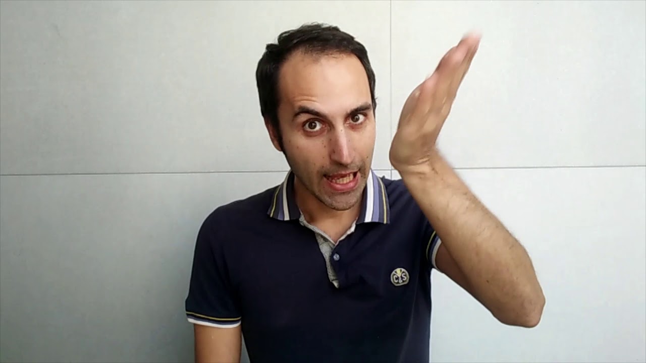 31 real Italian hand gestures to survive in Italy