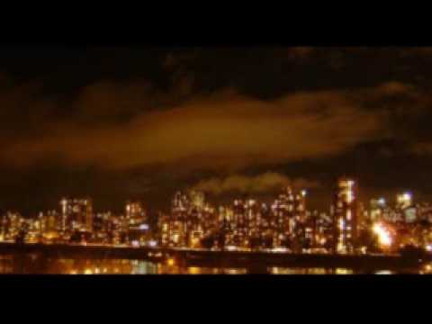 Kris Menace  -  Metropolis (Serge Santiago Italo Boot Edit)