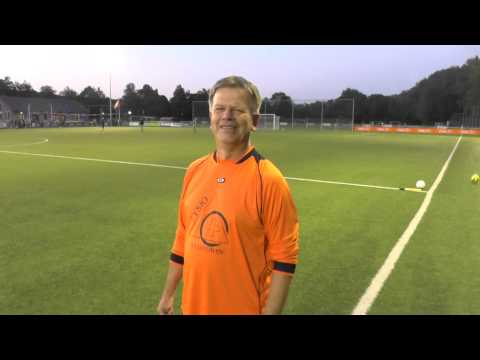 9 sept 2015 OSM '75 6 - VV De Meern 8 beker 4-4 Gaat Jan weer scoren?