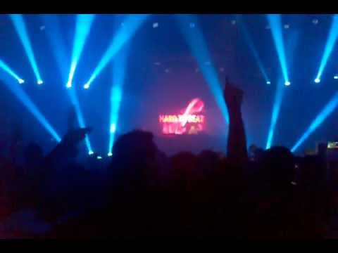 Armin van Buuren @ MFCC 12.12.12 - Sasha Carassi & Mikael Jonasson vs. Gaia - Excessu Void Thriller