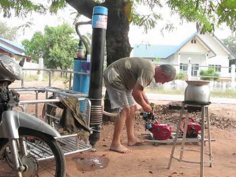 The Thai gasifier, switching from cooking unit to water pump