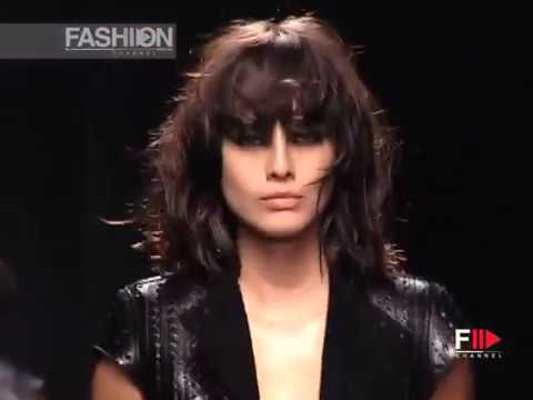 EXTE' Spring Summer 2002 Milan - Fashion Channel