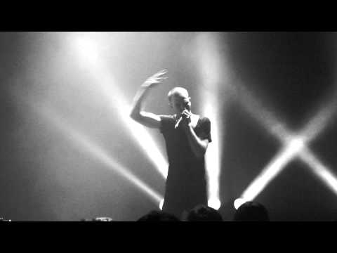 HEYMOONSHAKER - Dave Crowe Beatbox solo - Live @ Café de la Danse, Paris - December, 4th 2013