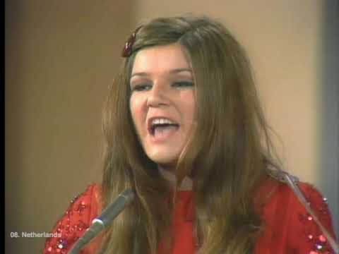 Netherlands 🇳🇱 - Eurovision 1969 winner 3 - Lenny Kuhr - De troubadour