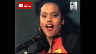 Download lagu The Real Milli Vanilli - Keep On Running (1990) mp3