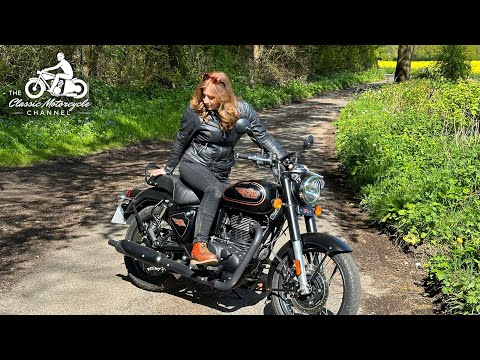 Royal Enfield Bullet 350 - Review While Riding, After a Month or So