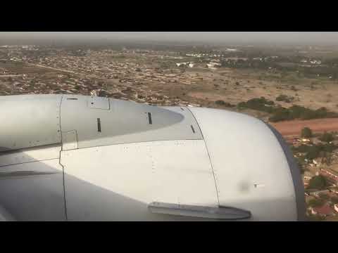 Desembarque no Aeroporto Internacional de Banjul, Gâmbia