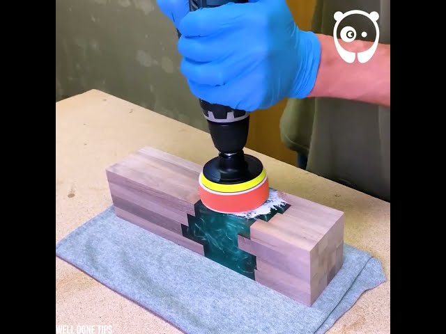 Vídeo relacionado con FIYSON Lámpara de noche de resina epoxi en forma de tiburón, adornos de cubo oceánico, lámpara de noche en forma de tiburón, lámpara de buceo con base de madera, luz nocturna de micro paisaje, para