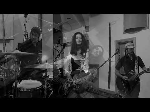 Pink Fuzz Live at Silo Sound In Studio Official