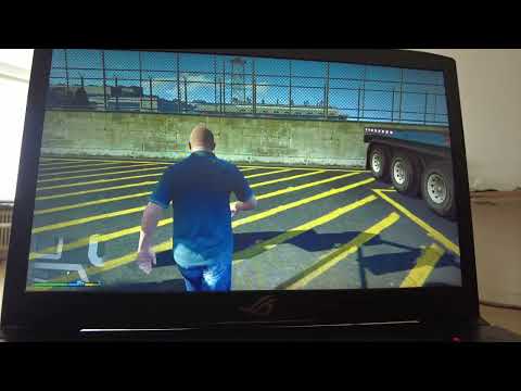 MongoTV_8921 - Del 1 - SPILLER GTA 5 HELE TORSDAG OG DRIKKER BILLIG COLA