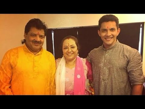 download lagu mp3 mp4 Udit Narayan Pic, download lagu Udit Narayan Pic gratis, unduh video klip Udit Narayan Pic