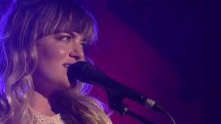 Angus &amp; Julia Stone - A Heartbreak (Milk Live At The Chapel)