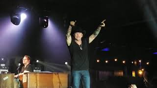 Gary Allan - LIFE AIN&#39;T ALWAYS BEAUTIFUL  (Helotes, TX)