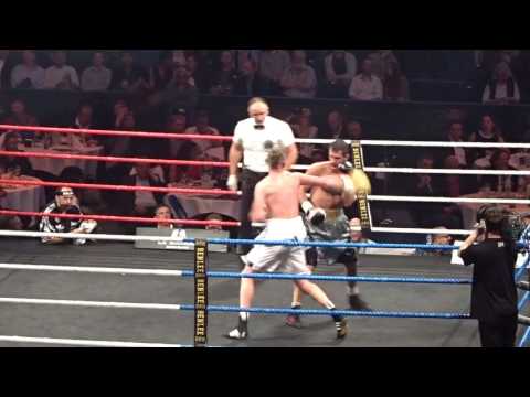 MAH02449 Igor Mikhalkin vs Thomas Oosthuizen R8