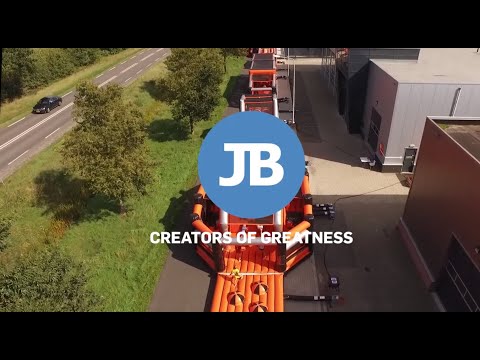 JB Experience the Giant Modular obstacle course