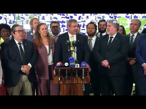 "Continuidade do golpe": Líder do PT condena "sequestro" bolsonarista do Congresso