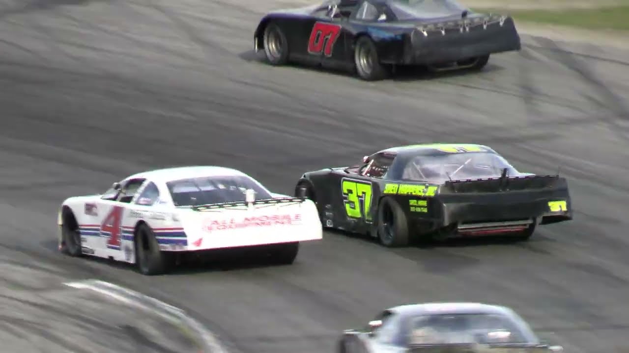 Oxford Plains Speedway Fan Appreciation Night Highlights