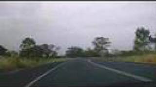 preview picture of video 'North from Mackay - Bruce Highway, Calen to Laguna Quays'