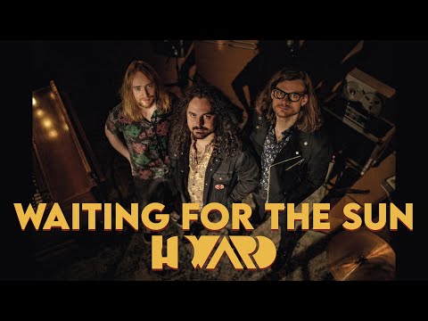 HOWARD - WAITING FOR THE SUN [COVER]