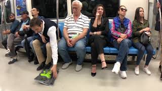 En çok istenen türkülerden birini söyledik ! Emin Karadayı - Ela Gözlüm ( Metro Performans )